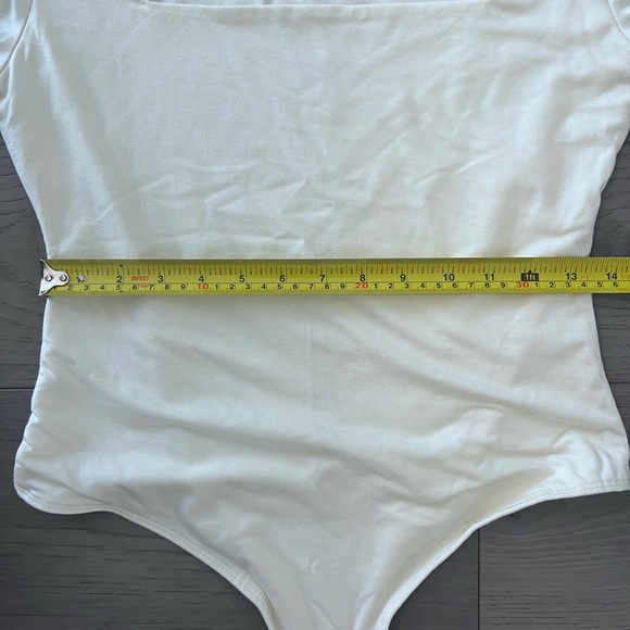 **NWT** RE/DONE Square Neck Bodysuit - Picture 7 of 7